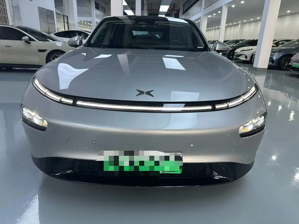 Xpeng P7