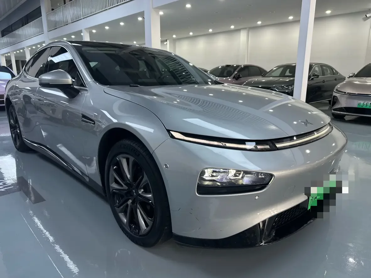 Xpeng P7