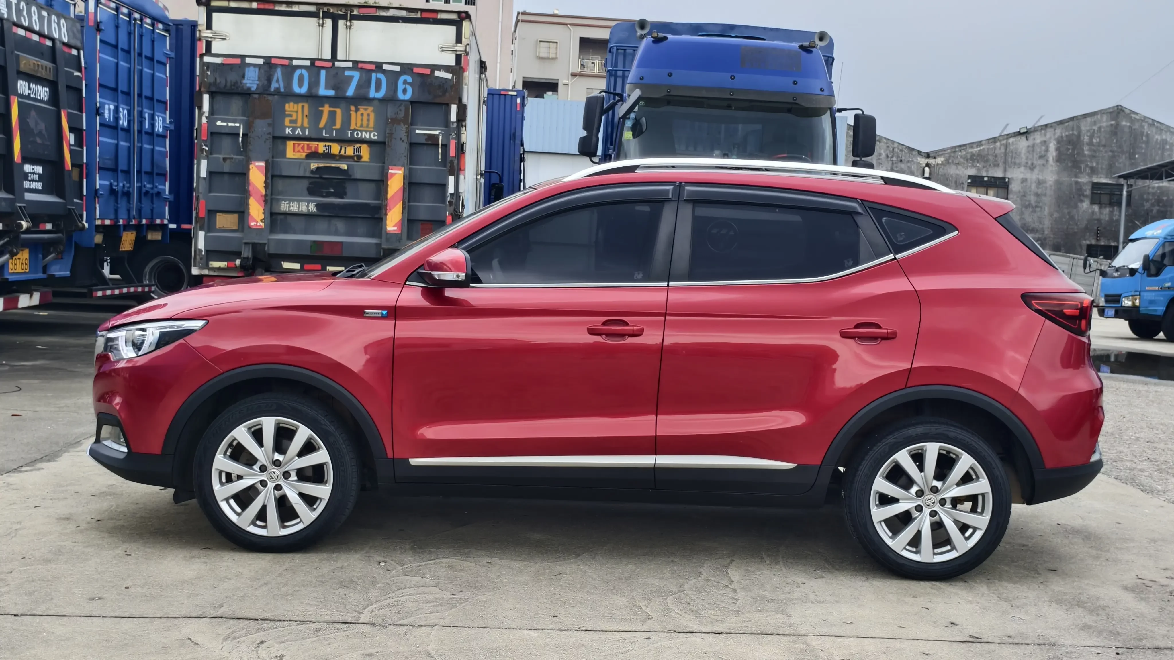 MG ZS