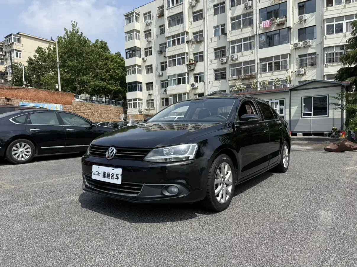 Volkswagen Sagitar