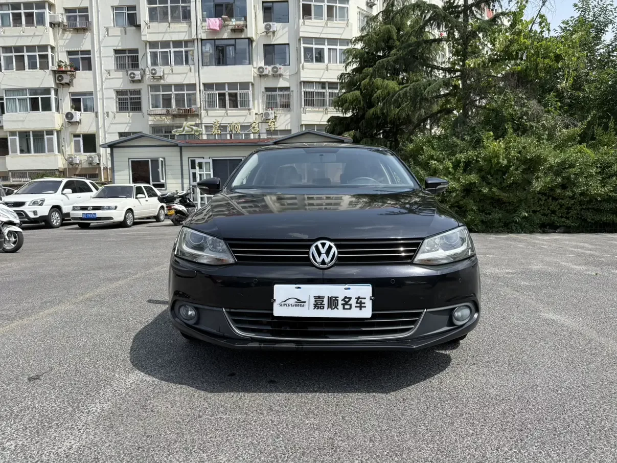 Volkswagen Sagitar