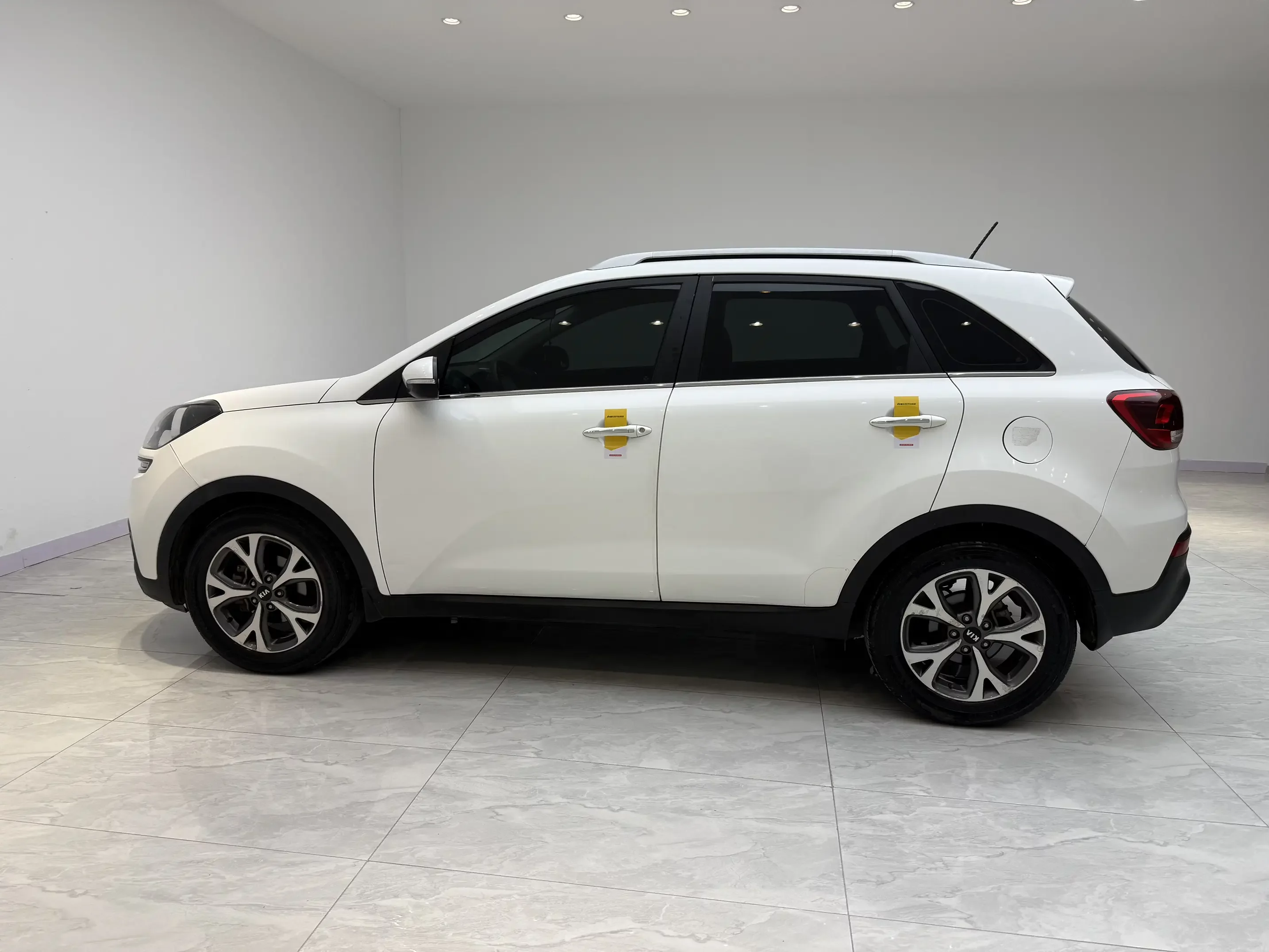 Kia Run proudly