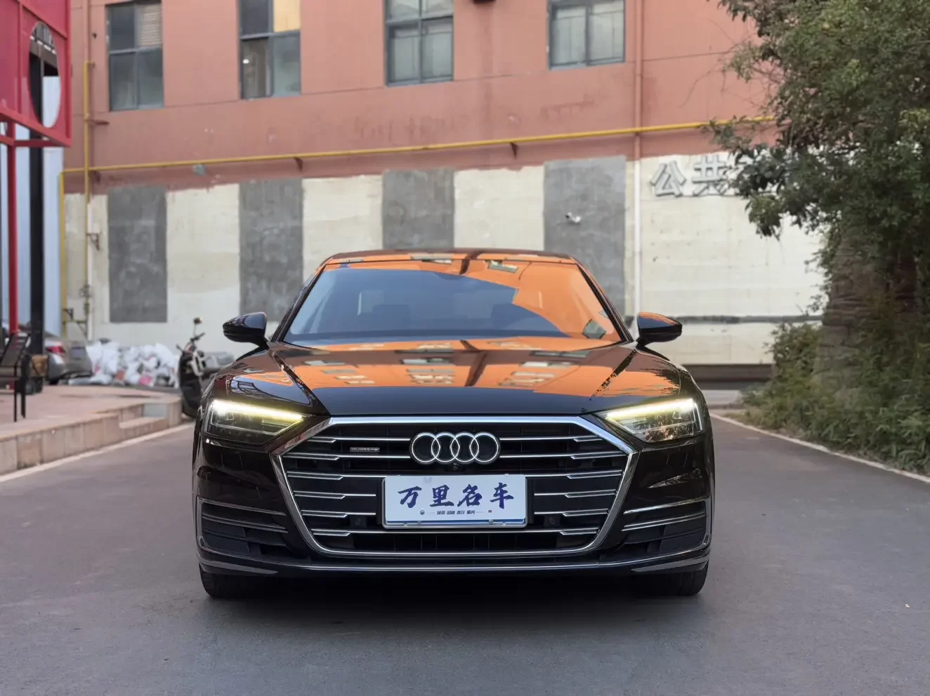 Audi A8