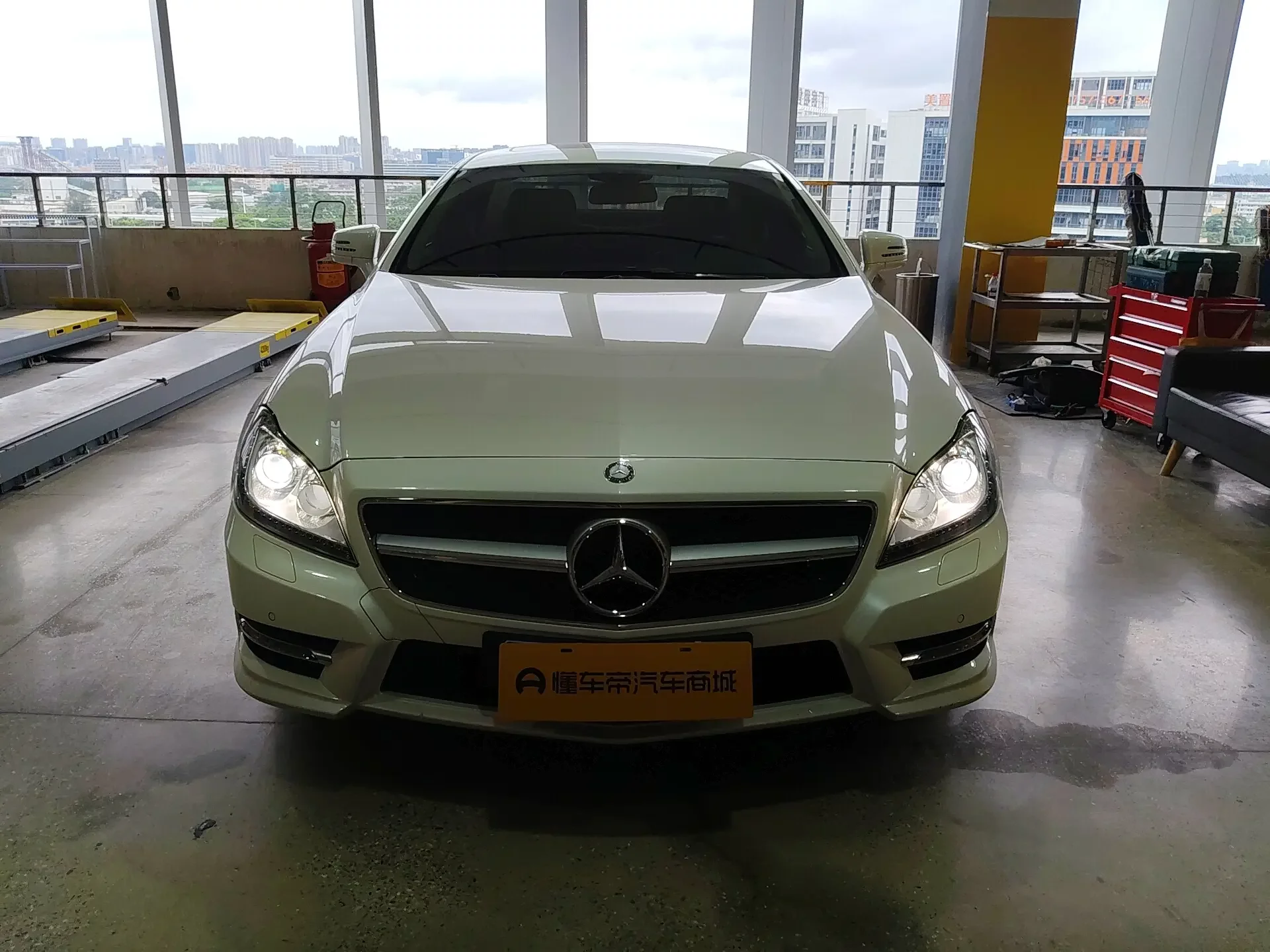 Mercedes-Benz CLS