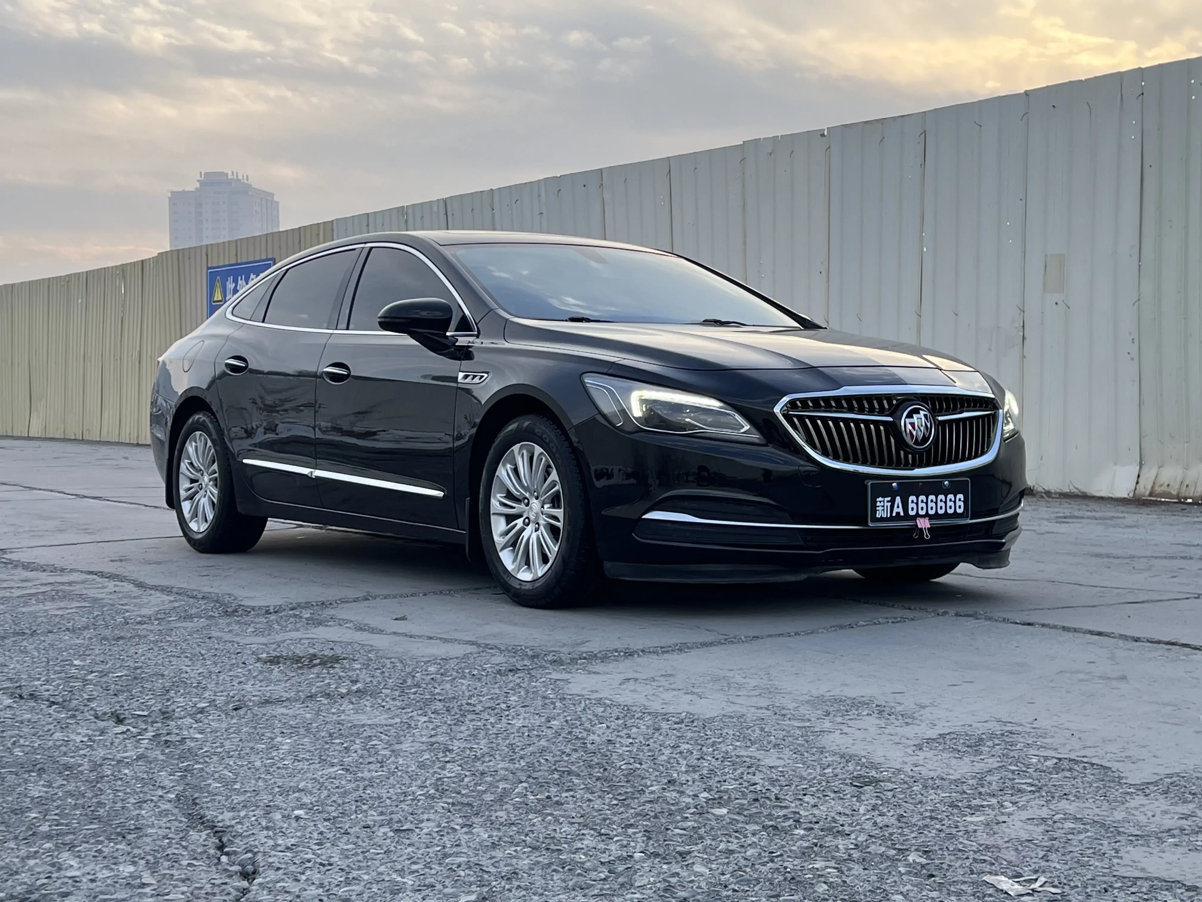 Buick LaCrosse