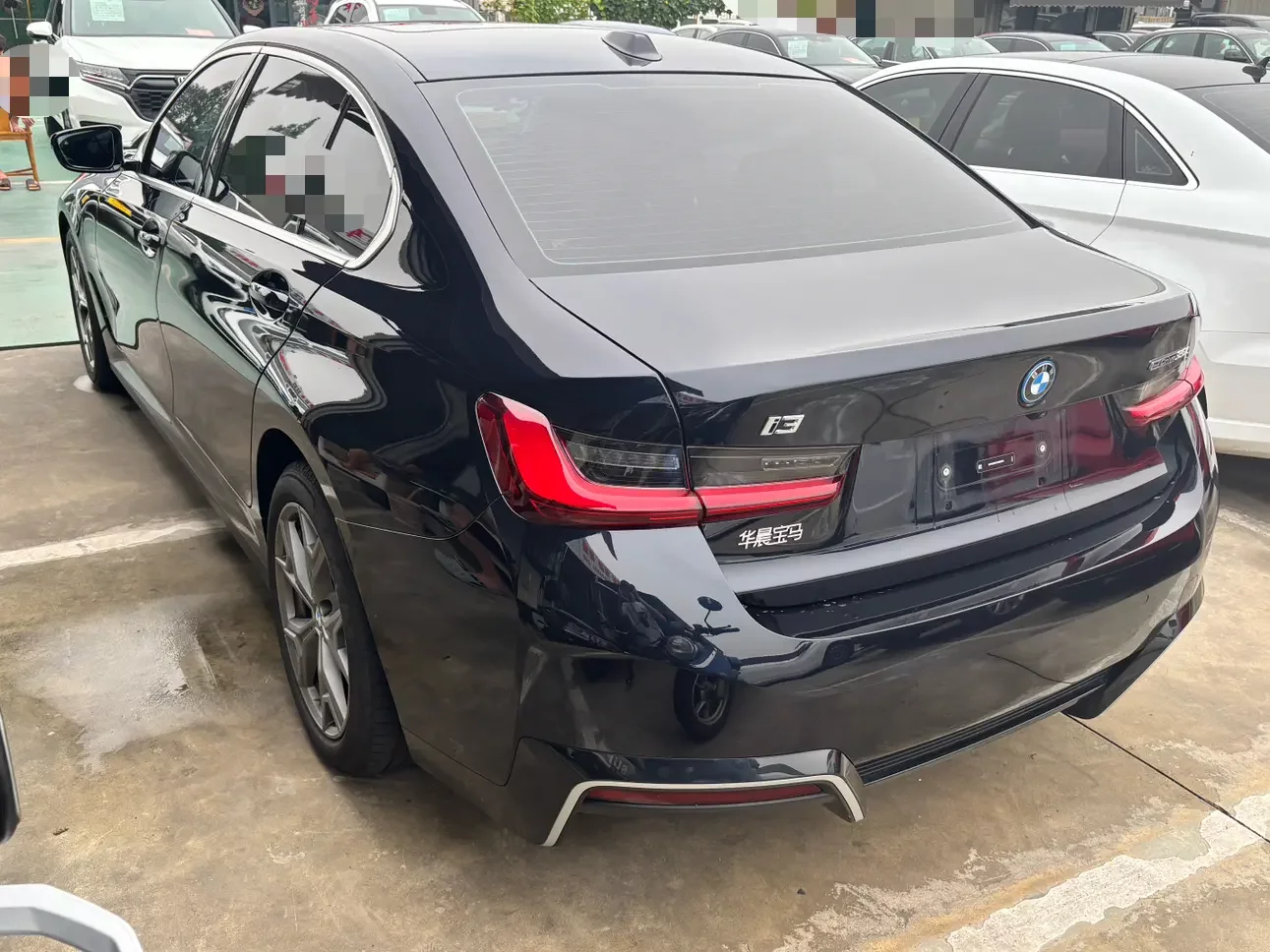 BMW i3