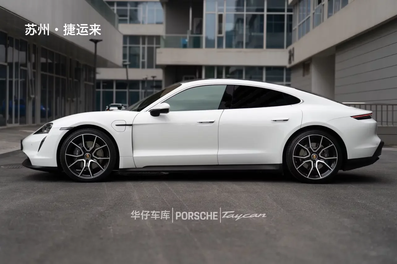 Porsche Taycan