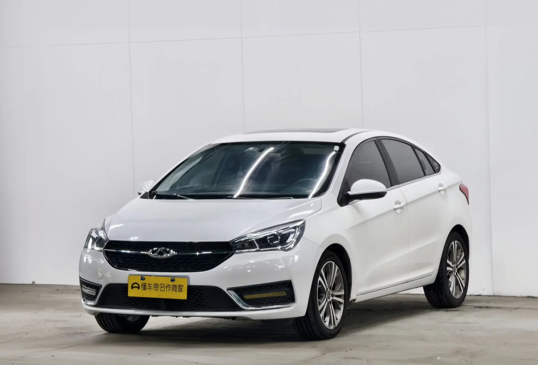 Chery Arrizo 5