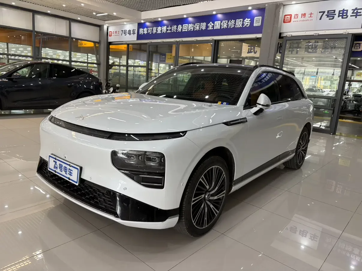 Xpeng G9