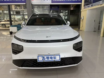 XPeng G9