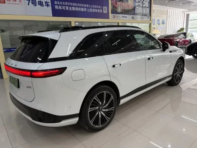 XPeng G9