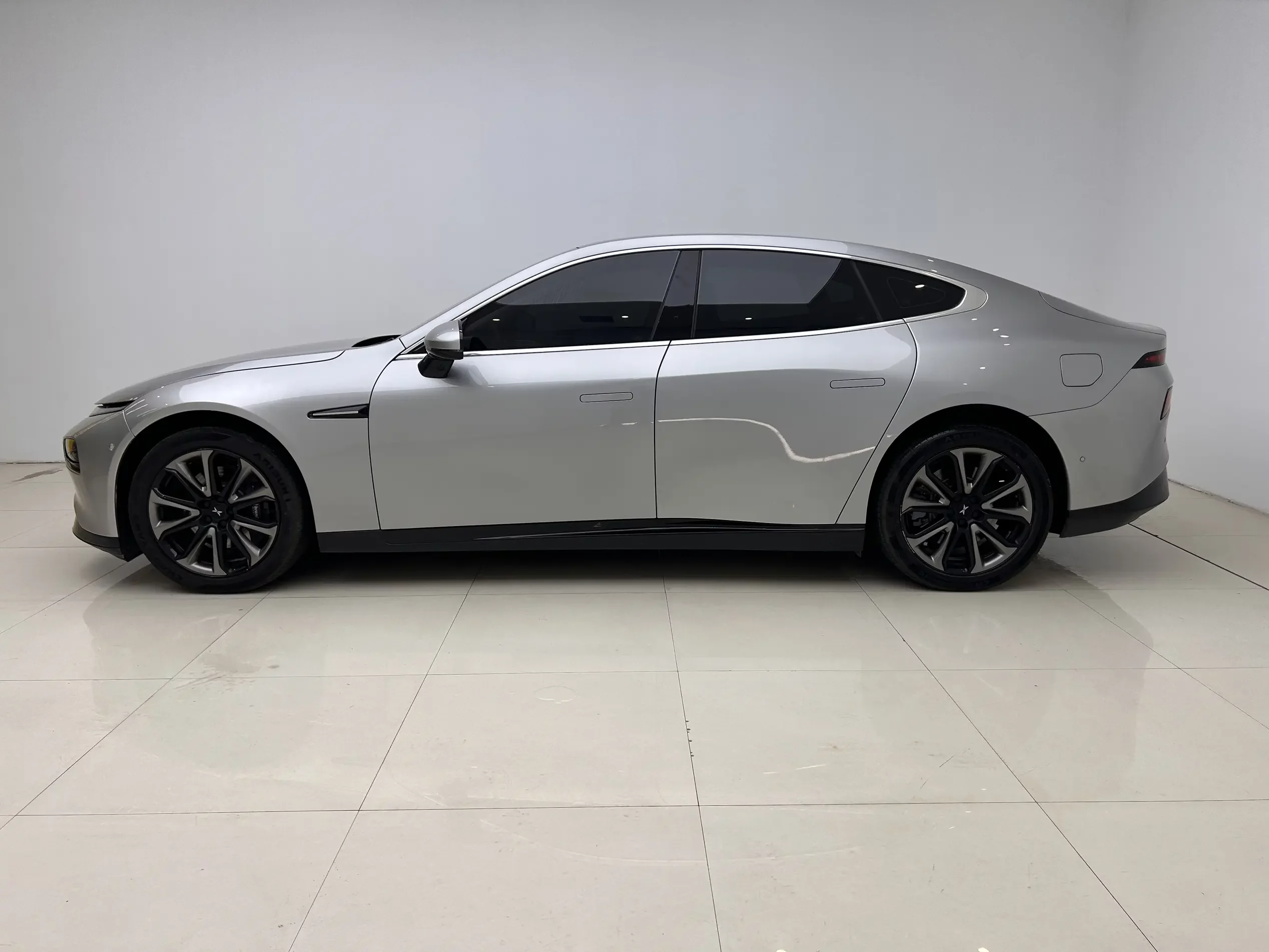 Xpeng P7