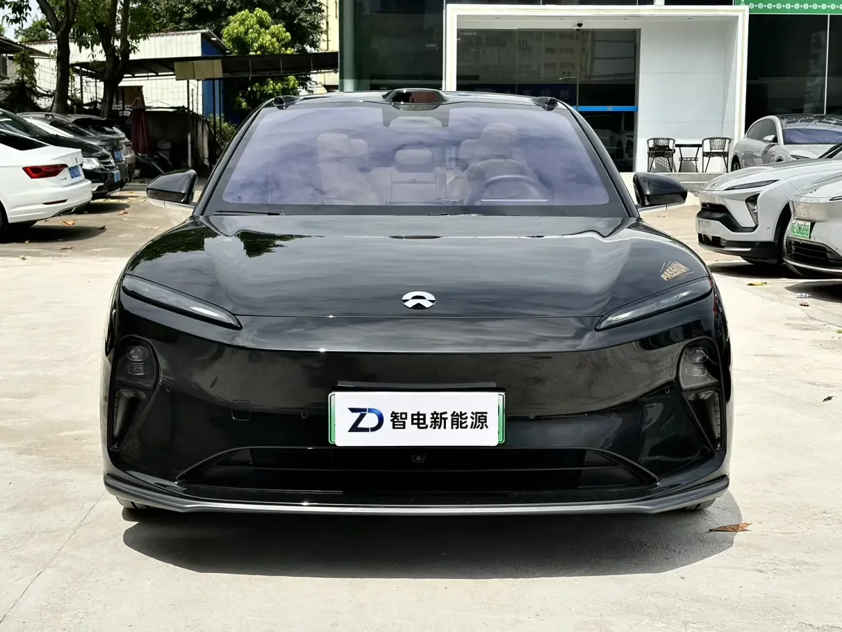 NIO ET5T  из Китая