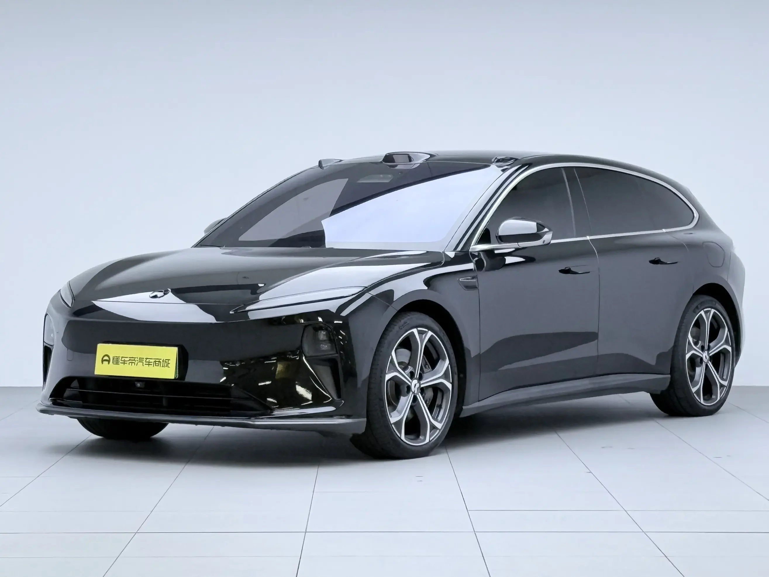 NIO ET5T  из Китая