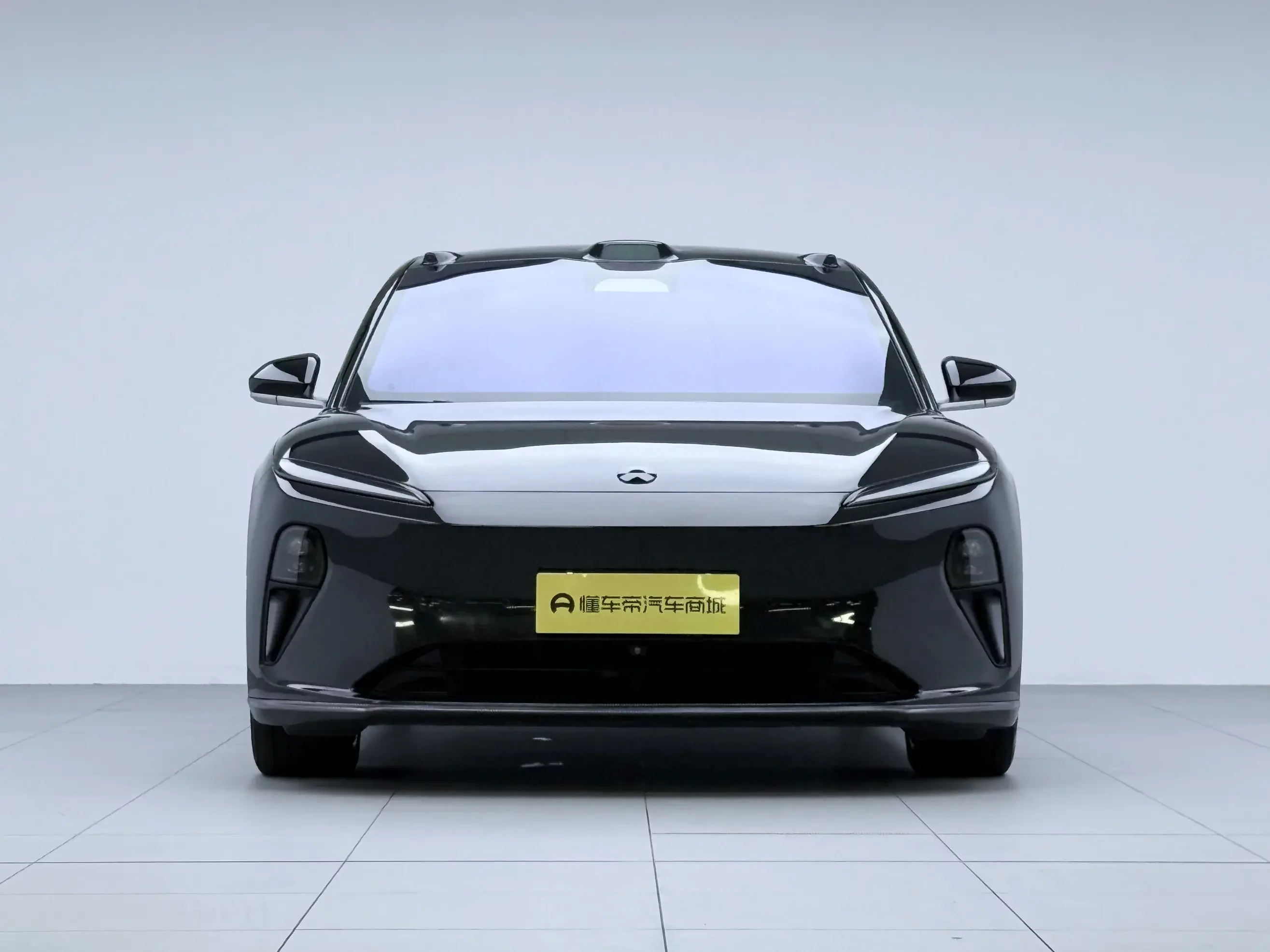 NIO ET5T  из Китая