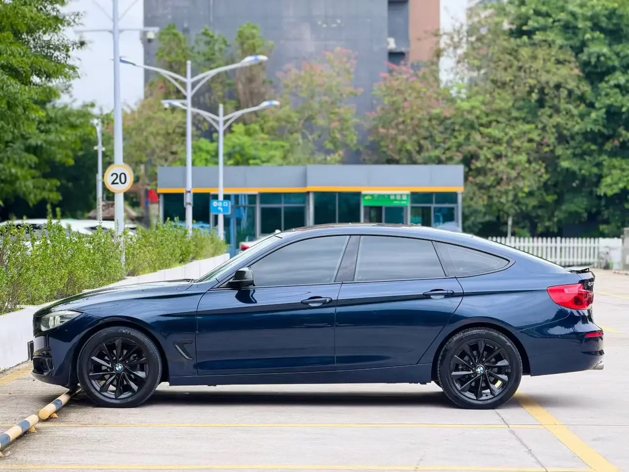 BMW 3 Series GT