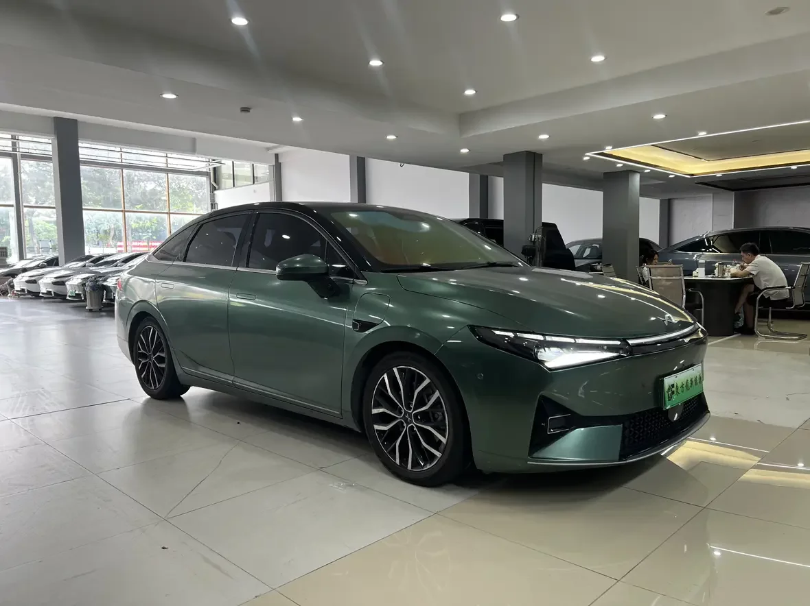 Xpeng P5