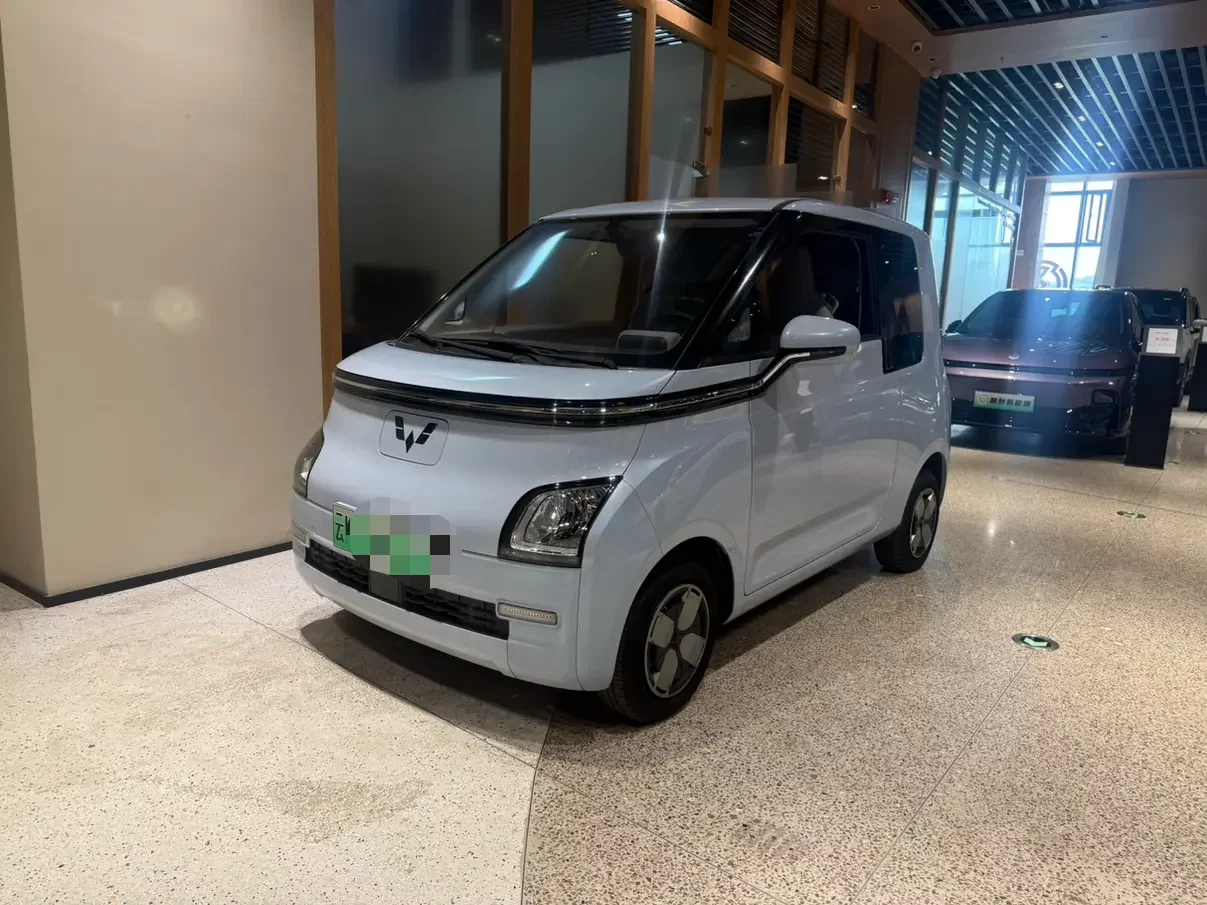Wuling Air ev clear sky