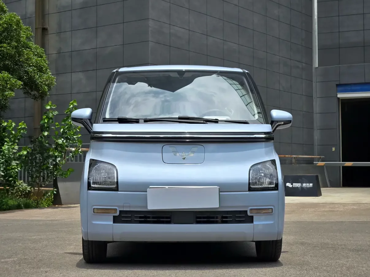 Wuling Air ev clear sky