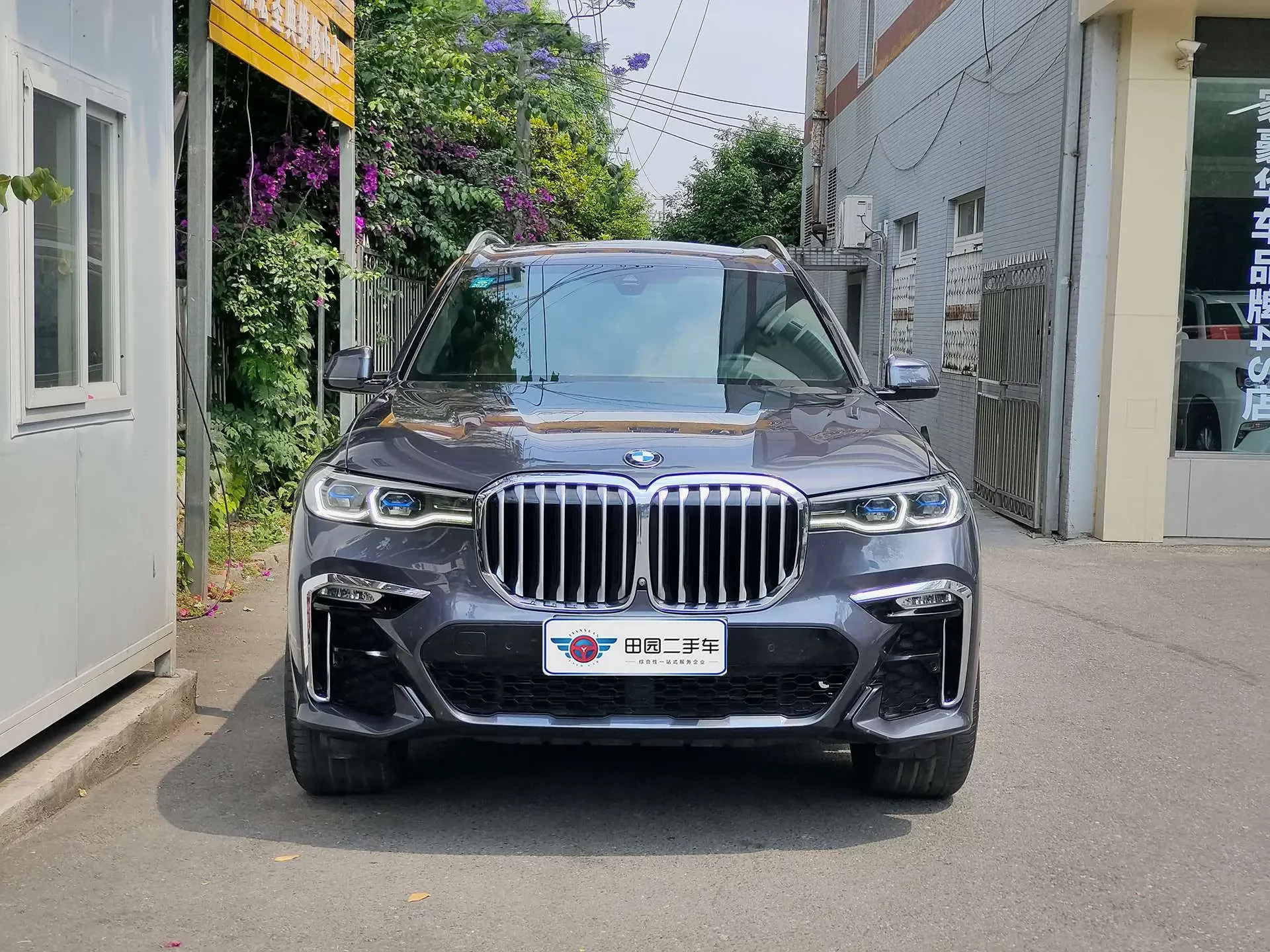 BMW X7  из Китая