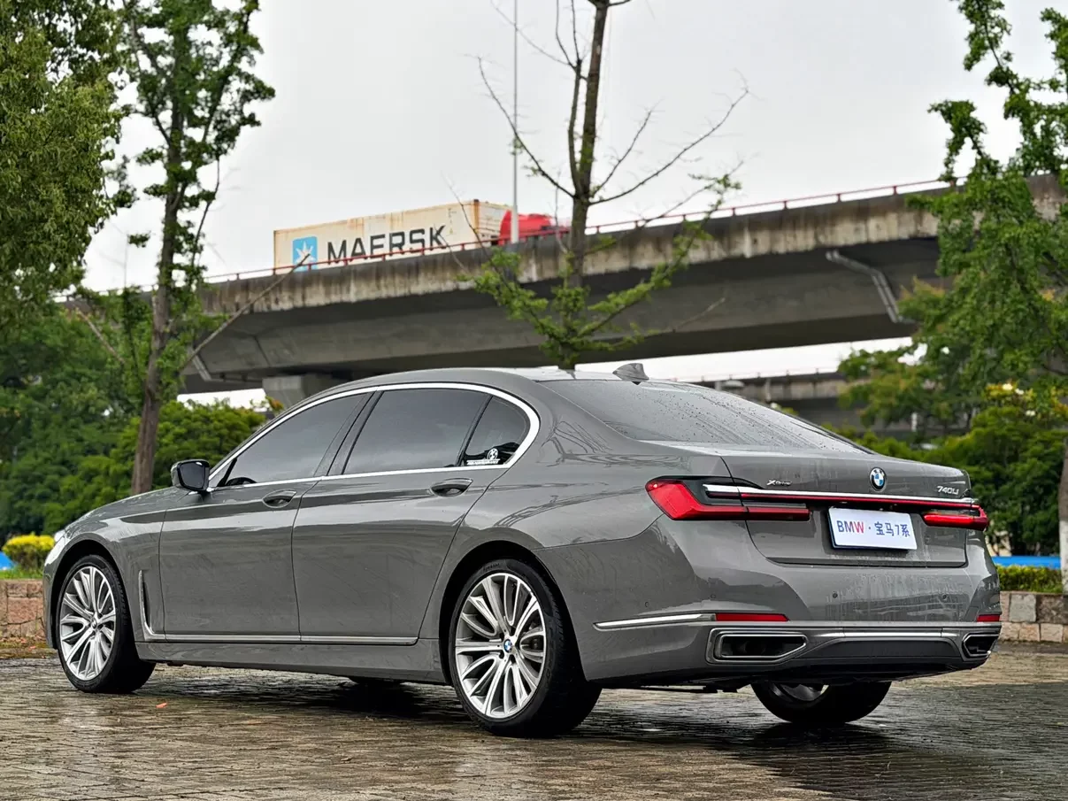 BMW 7 Series