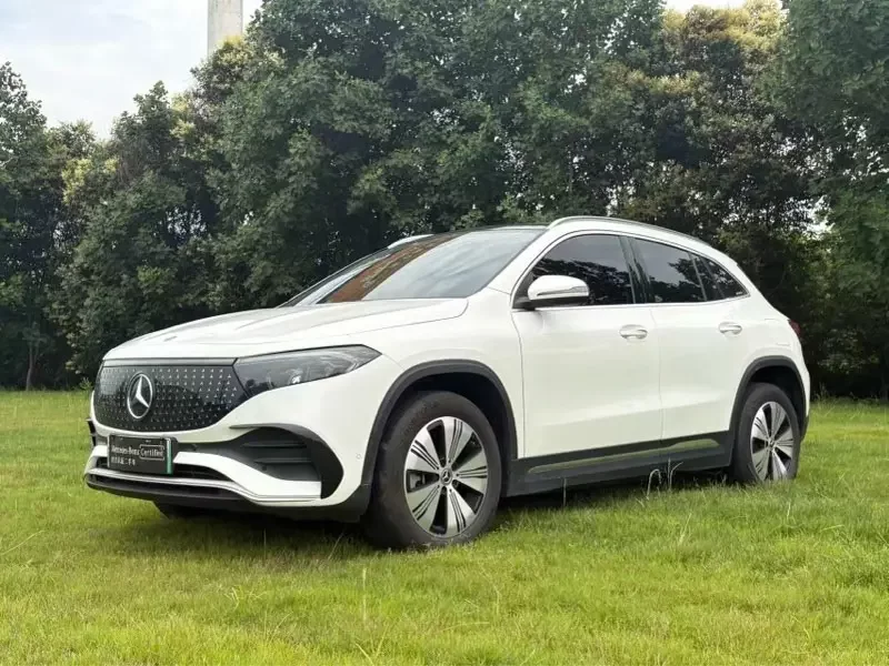 Mercedes-Benz EQA