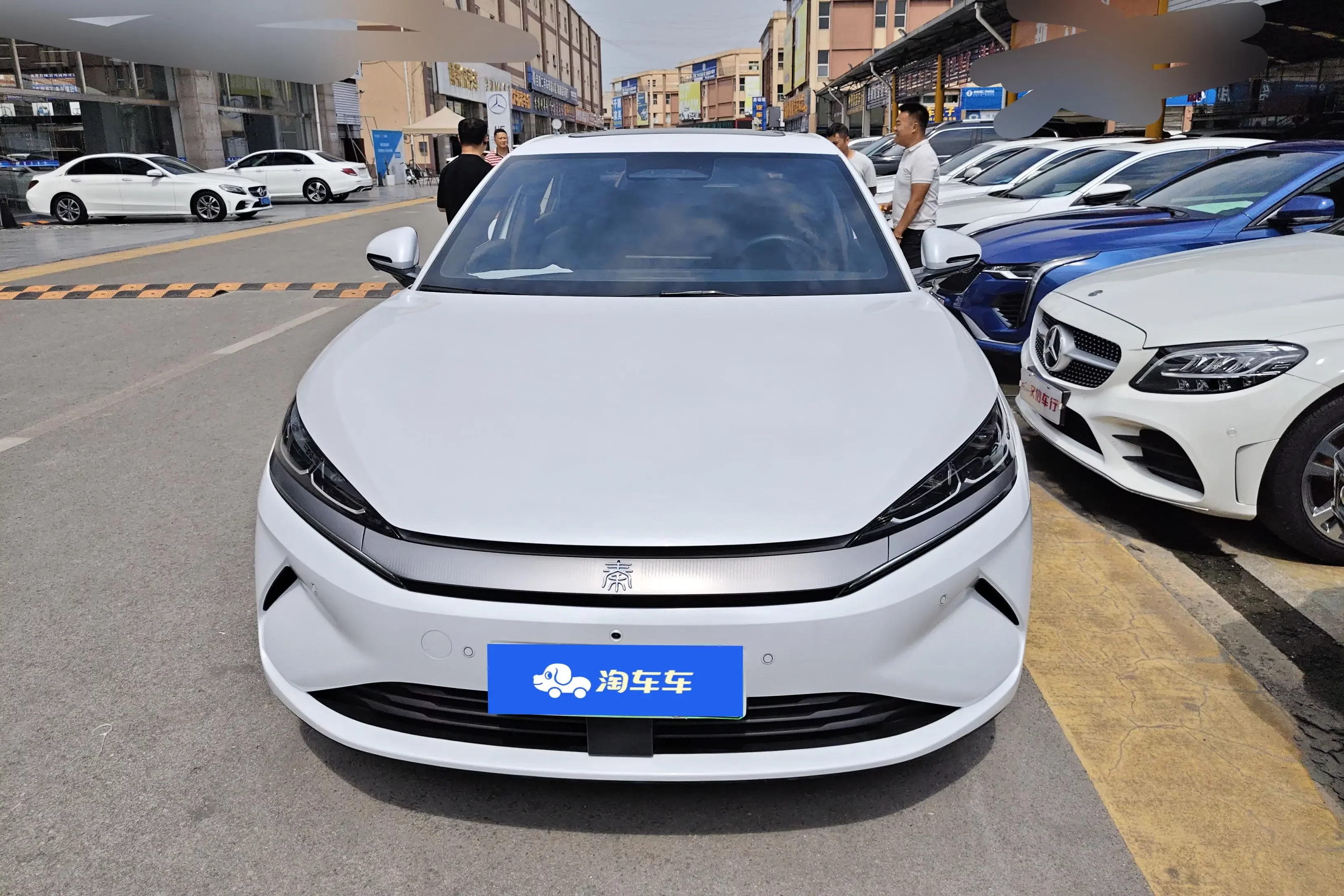 BYD Qin L EV