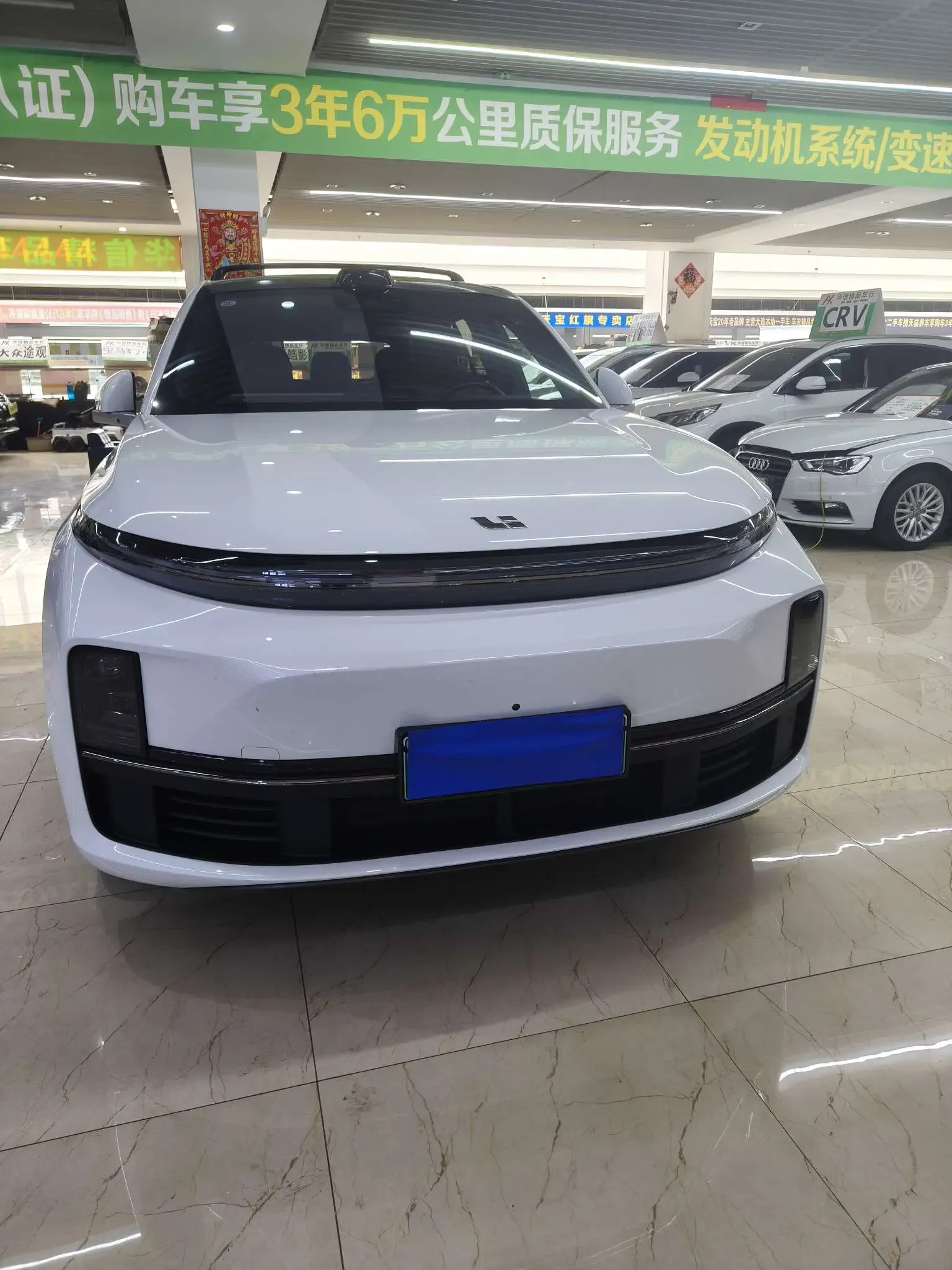 Li L7 (Ideal L7)  из Китая