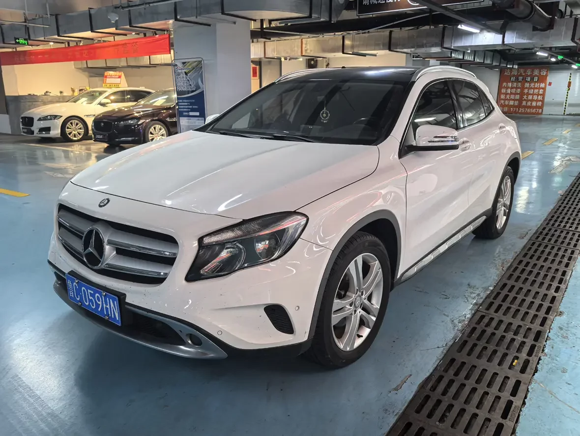 Mercedes-Benz GLA  из Китая