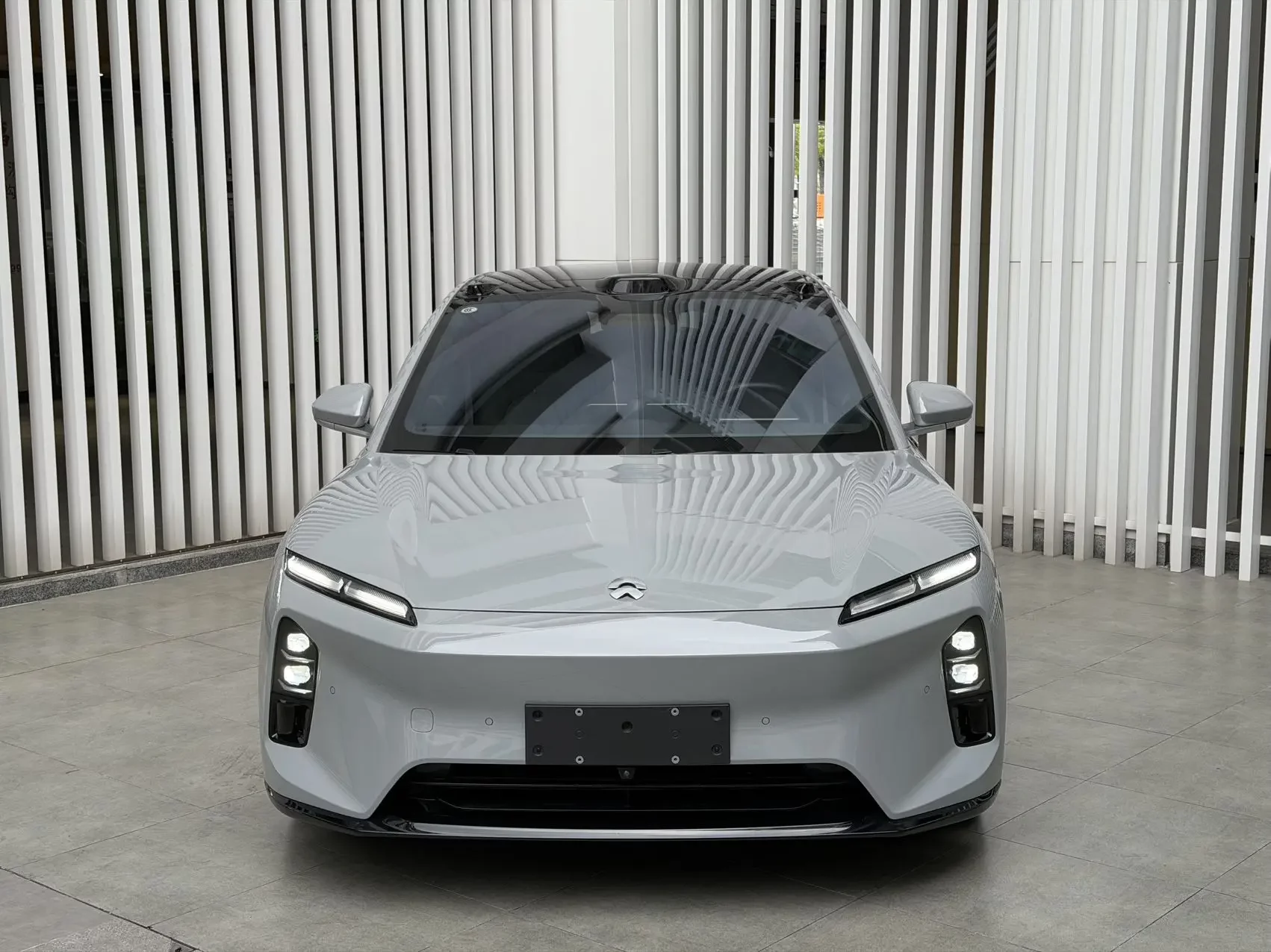 NIO ET5T  из Китая
