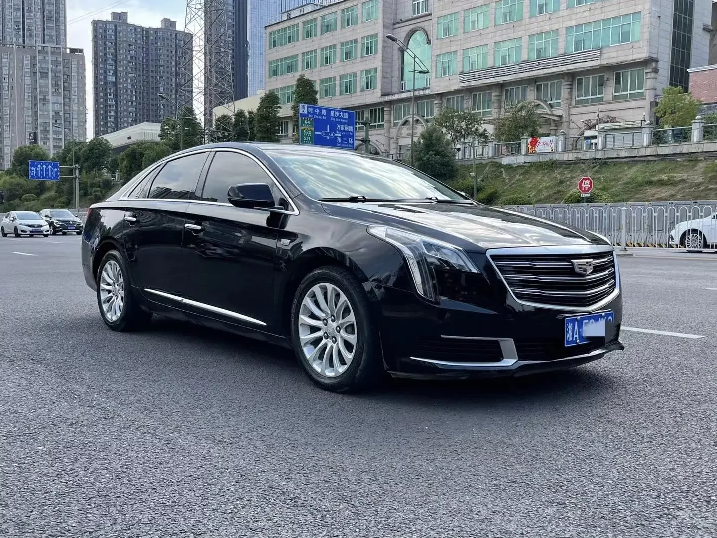 Cadillac XTS