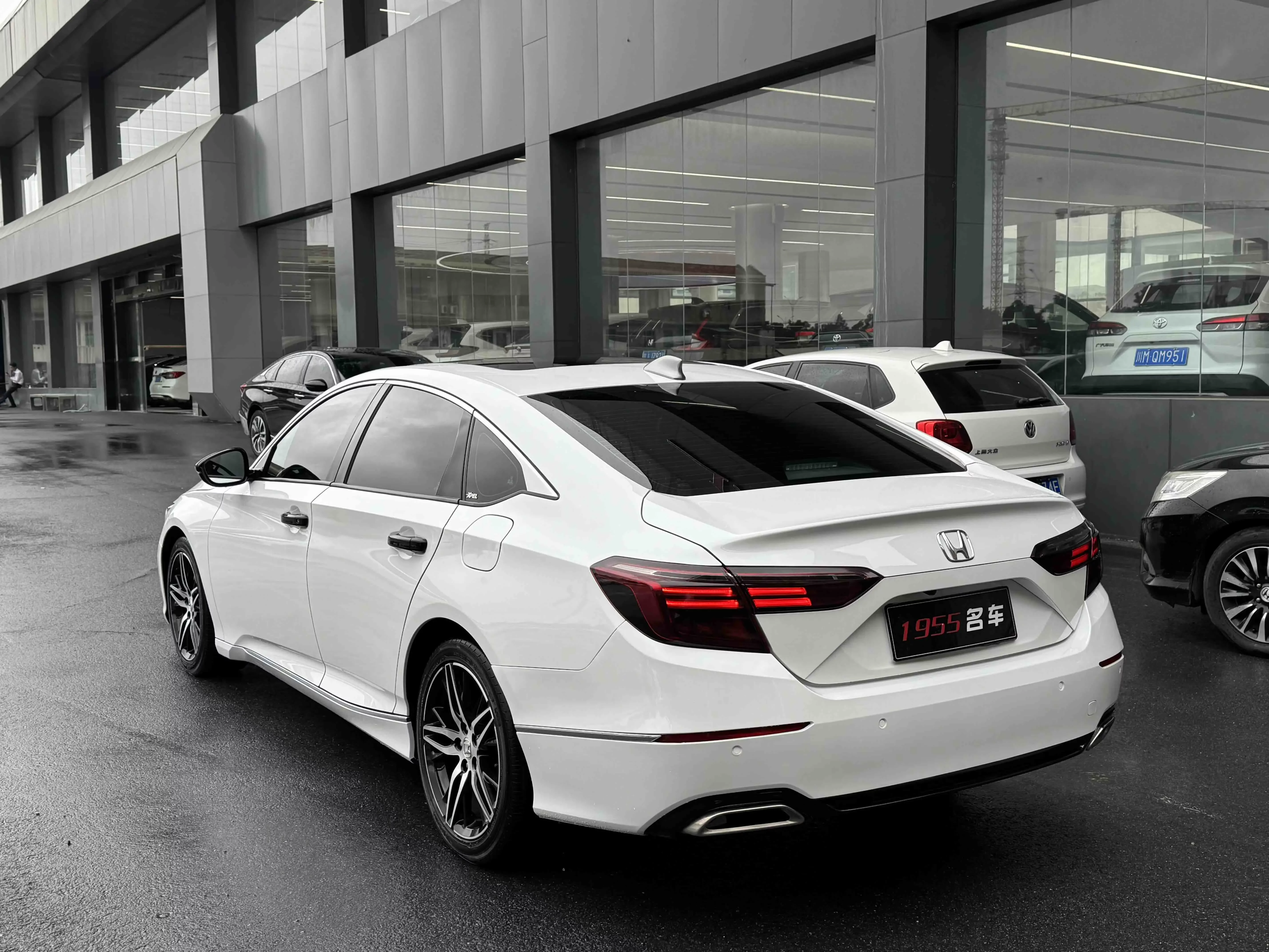 Honda Inspire