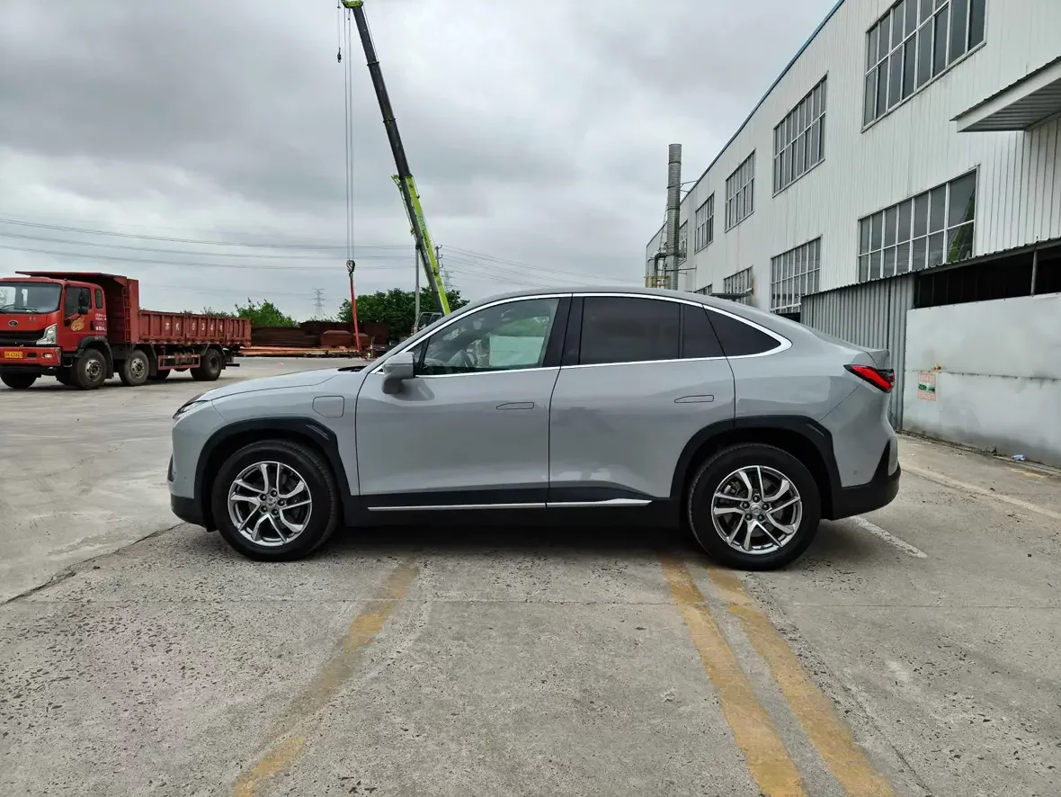 NIO EC6