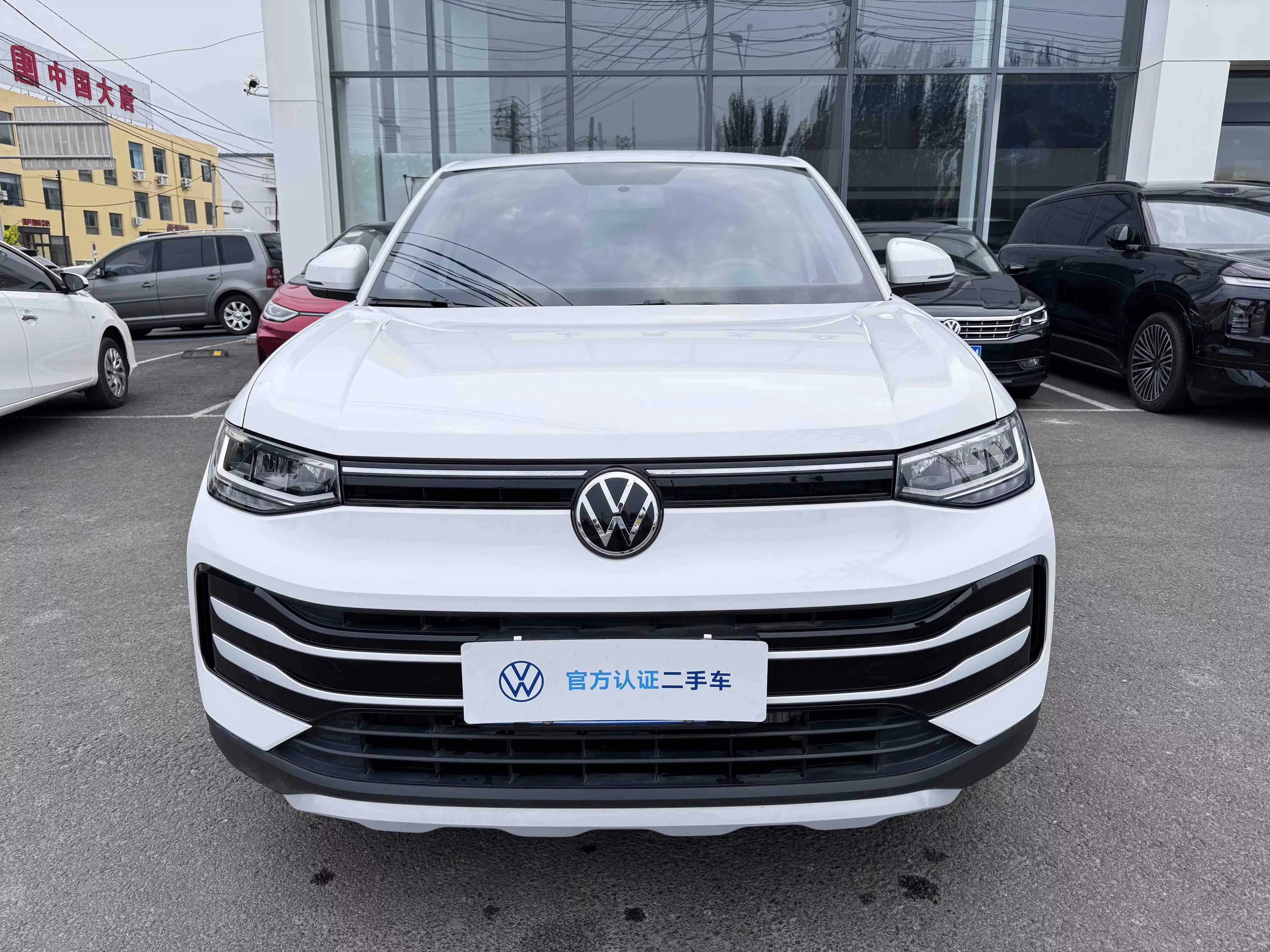 Volkswagen Tharu