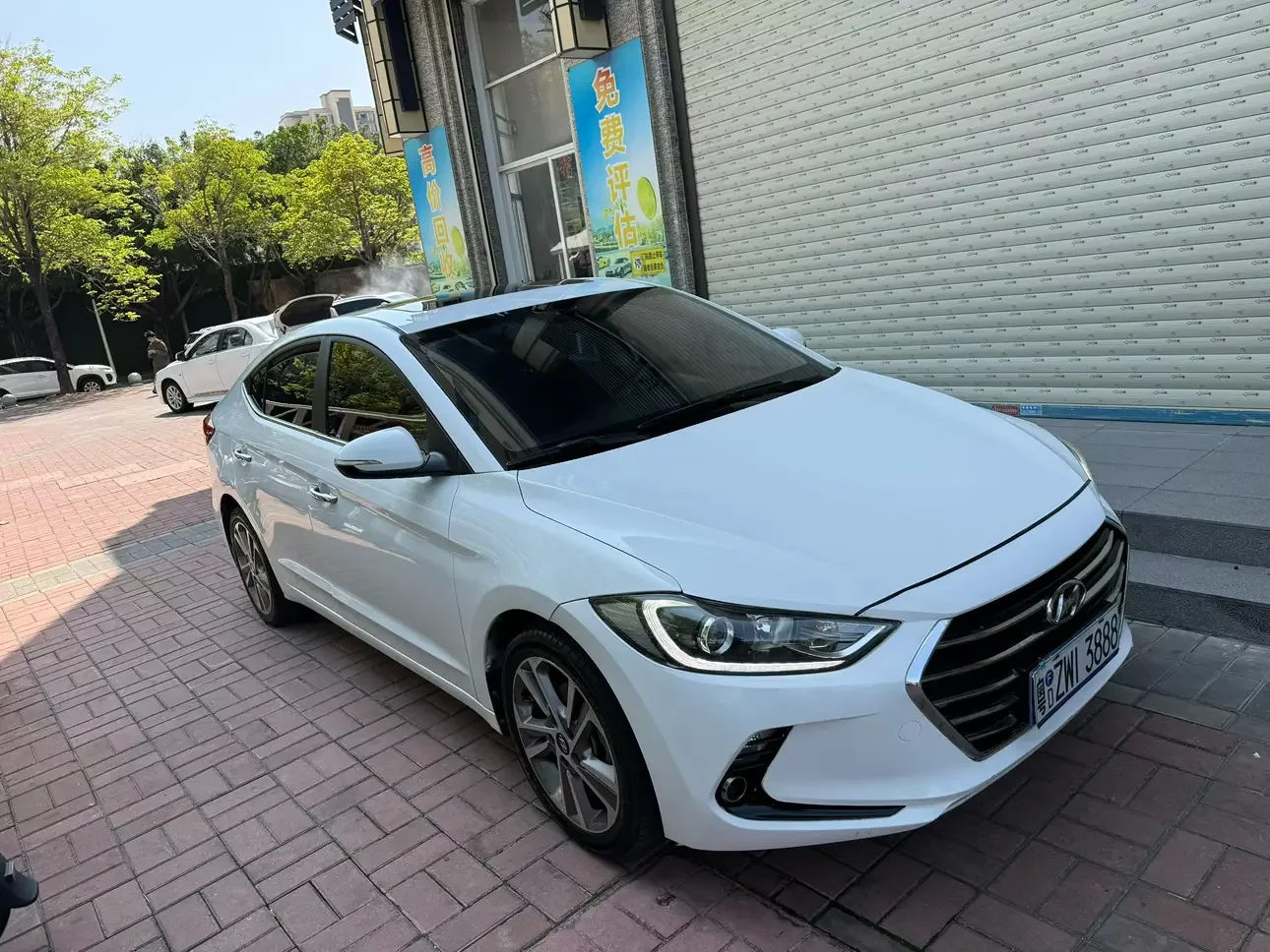 Hyundai lead