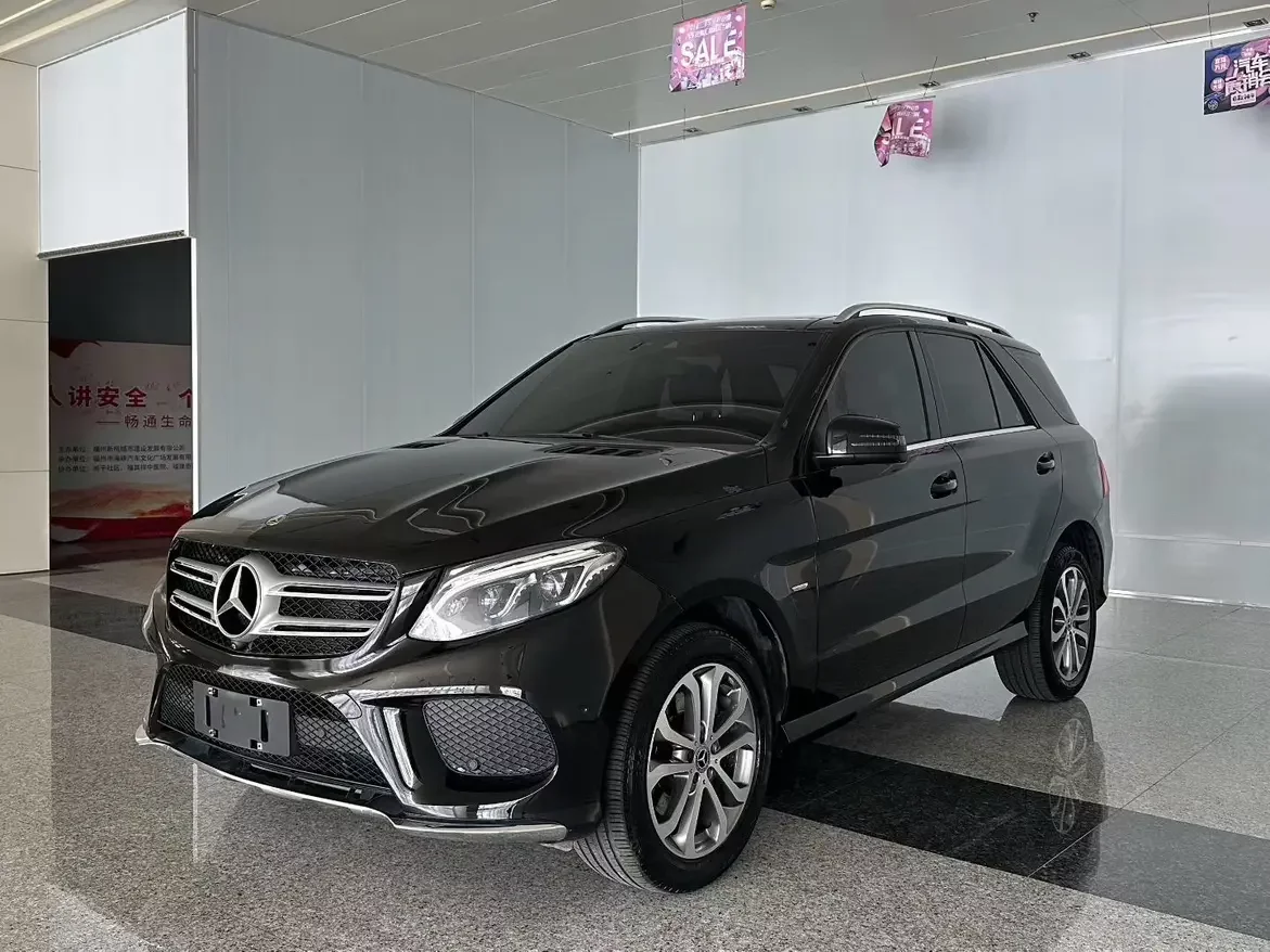 Mercedes-Benz GLE (Imported)