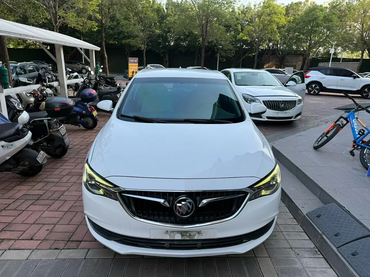 Buick Yinglang