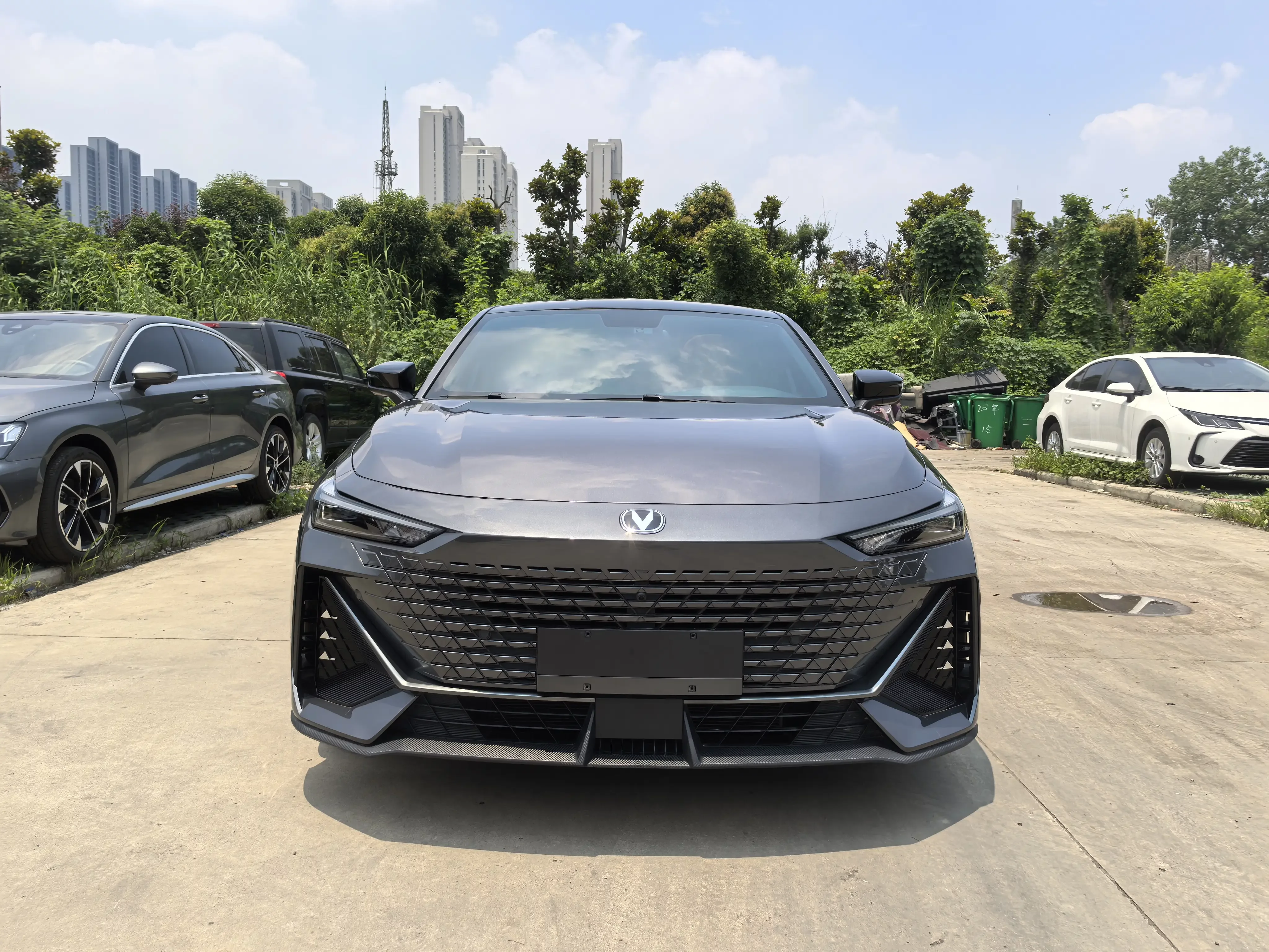 Changan UNI-V
