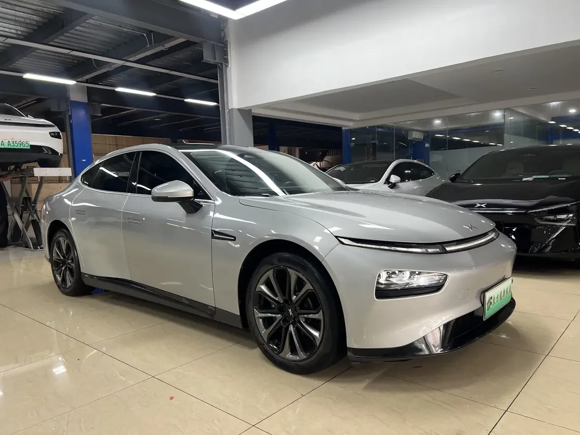 Xpeng P7