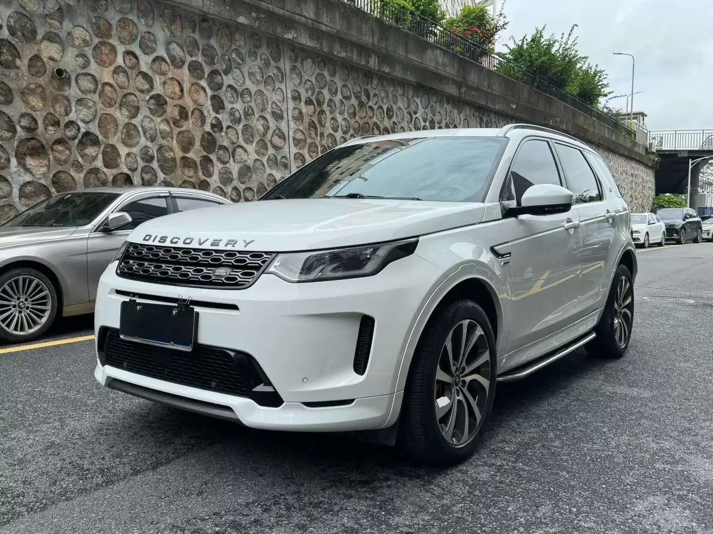 Land Rover Discover Sports