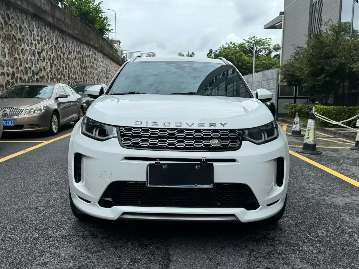 Land Rover Discover Sports