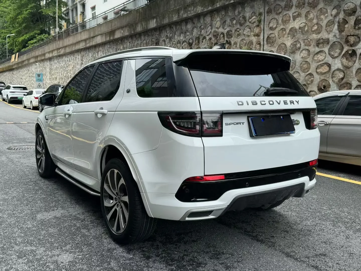 Land Rover Discover Sports