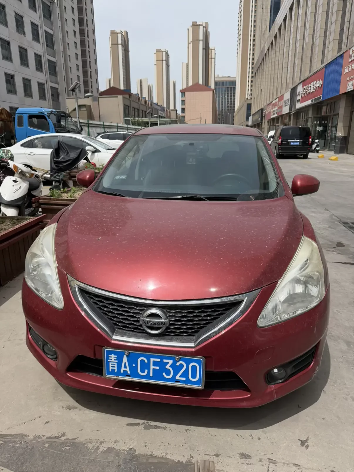 Nissan Tiida