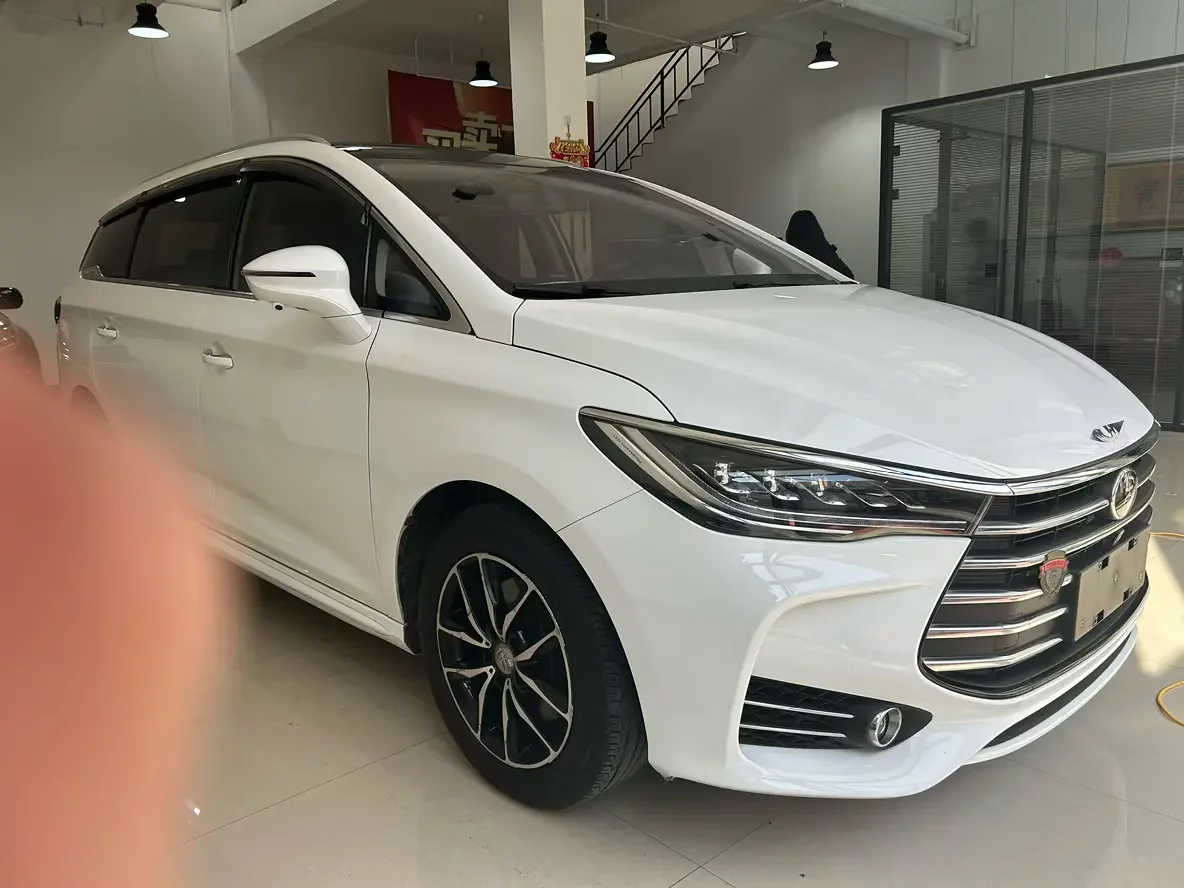 BYD Song MAX