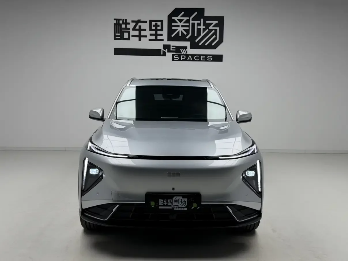 Geely Galaxy L7