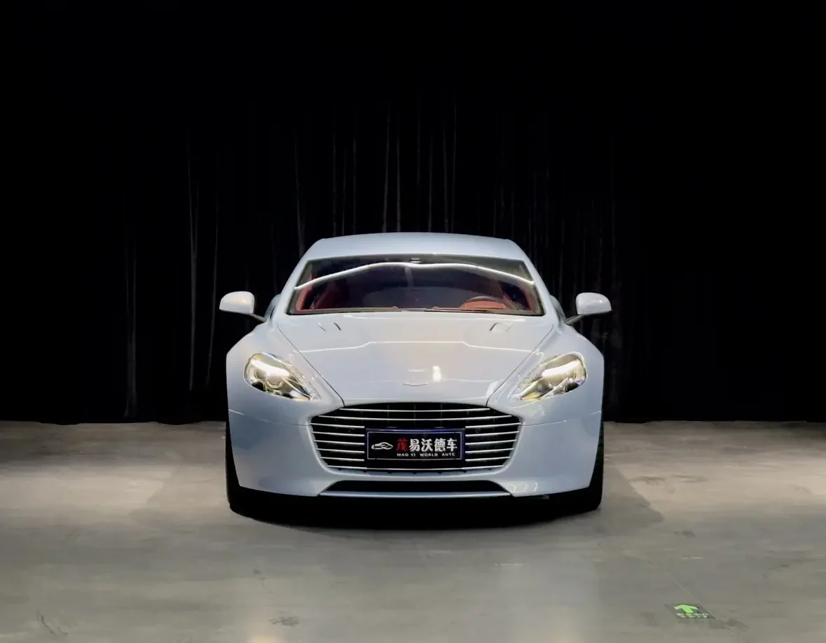 Aston Martin Rapide