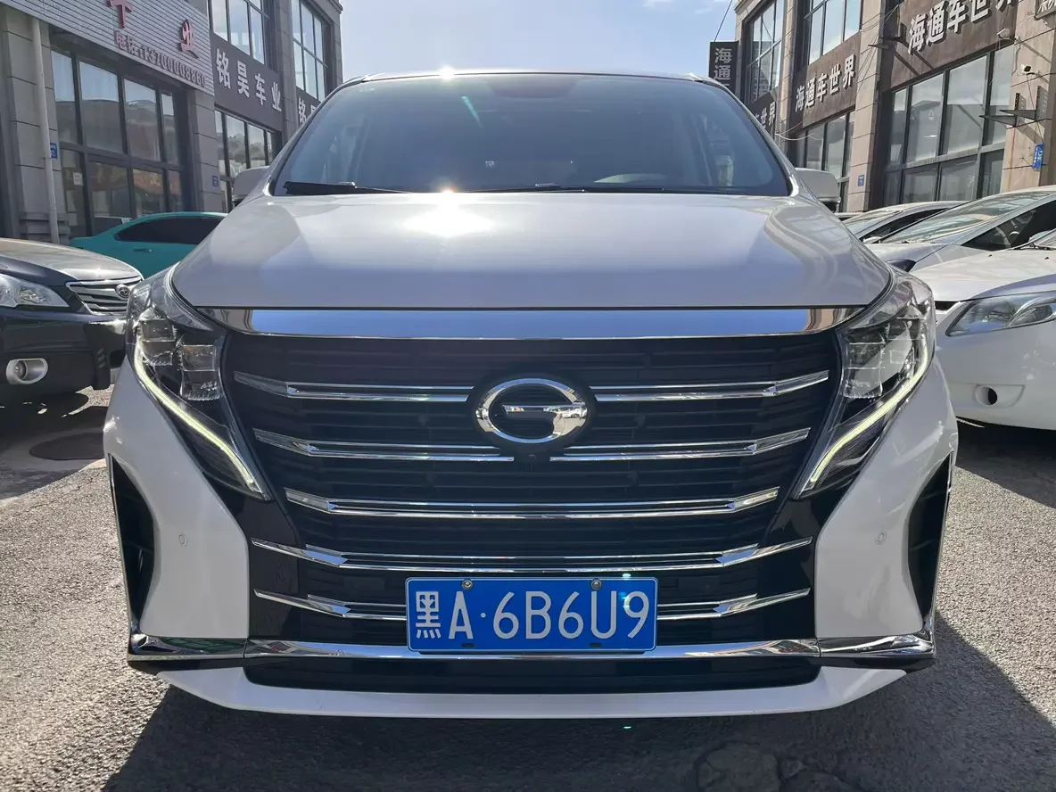 GAC Trumpchi M8