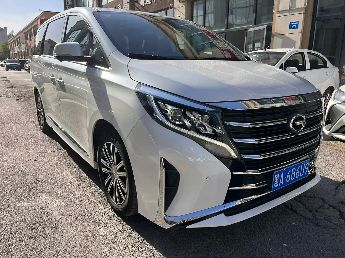 GAC Trumpchi M8