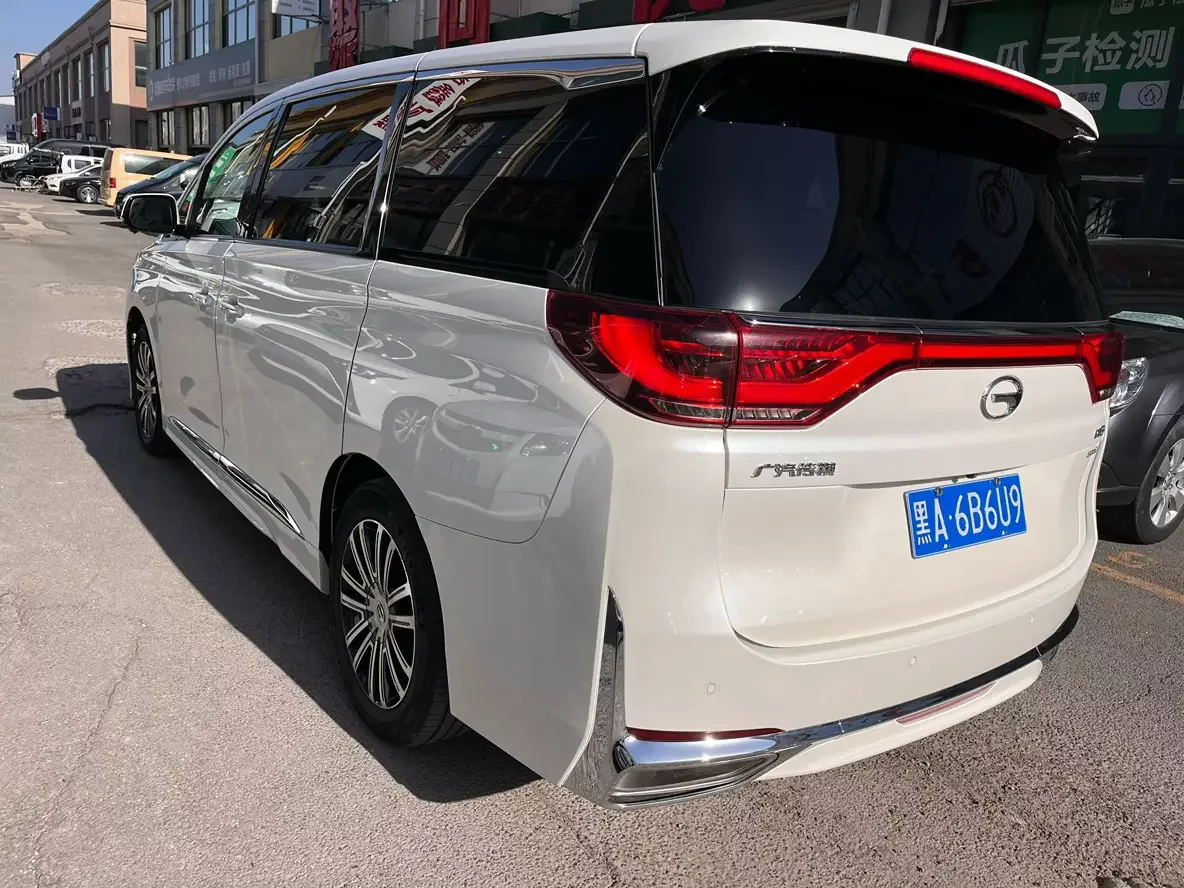 GAC Trumpchi M8