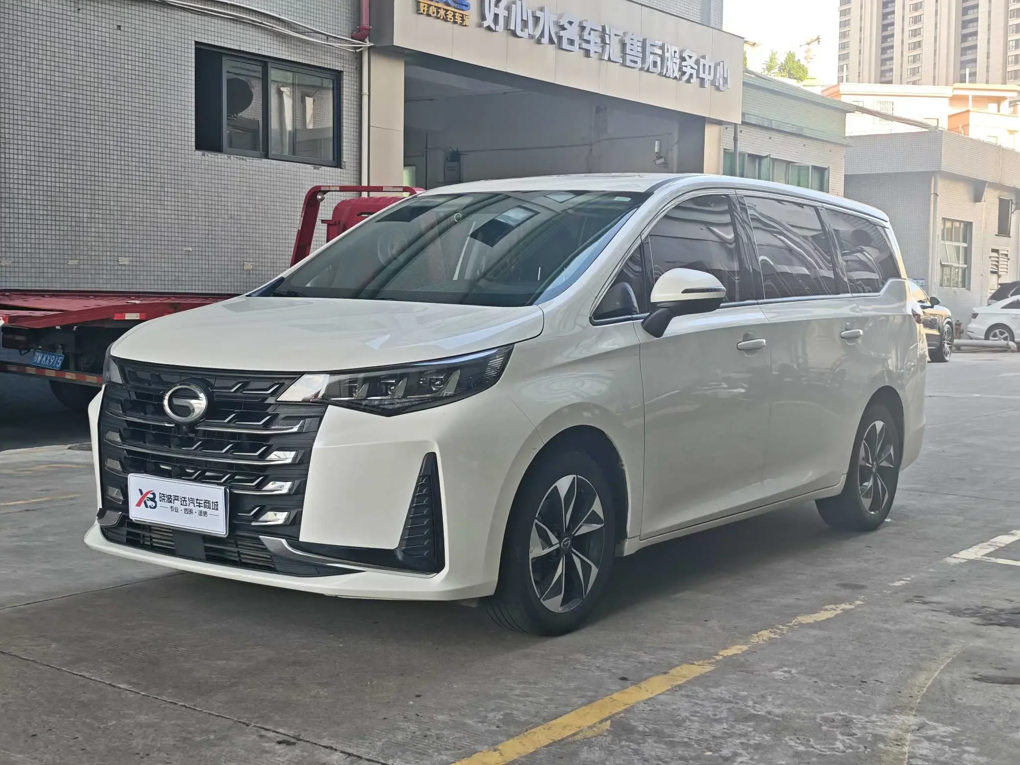 GAC Trumpchi M6  из Китая